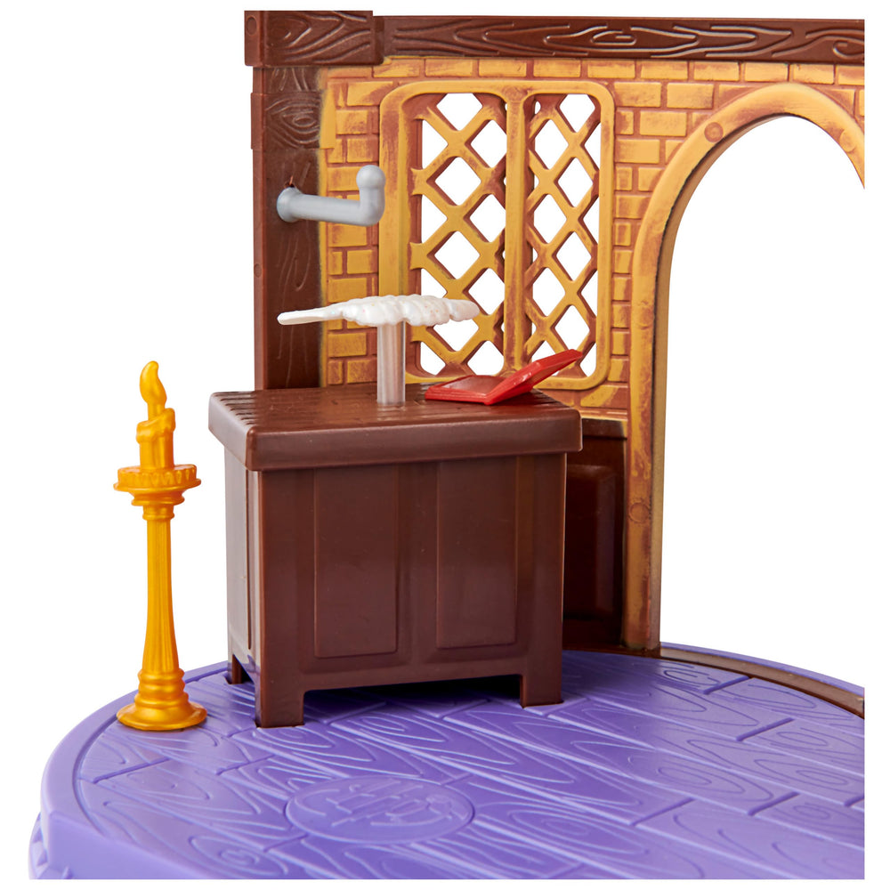 Wizarding World Hogwarts Castle connection expands your mini universe.