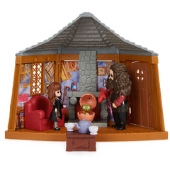 Exterior hut design mirrors the movie location for display-worthy setup.