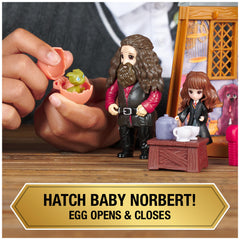 Opening Norbert egg hinge enables hatch moment in play.