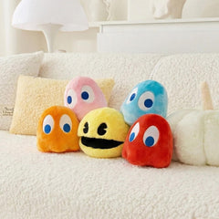 WjcnPac-Man 6-inch Pac-Man ghost plush used as party decor and prop.
