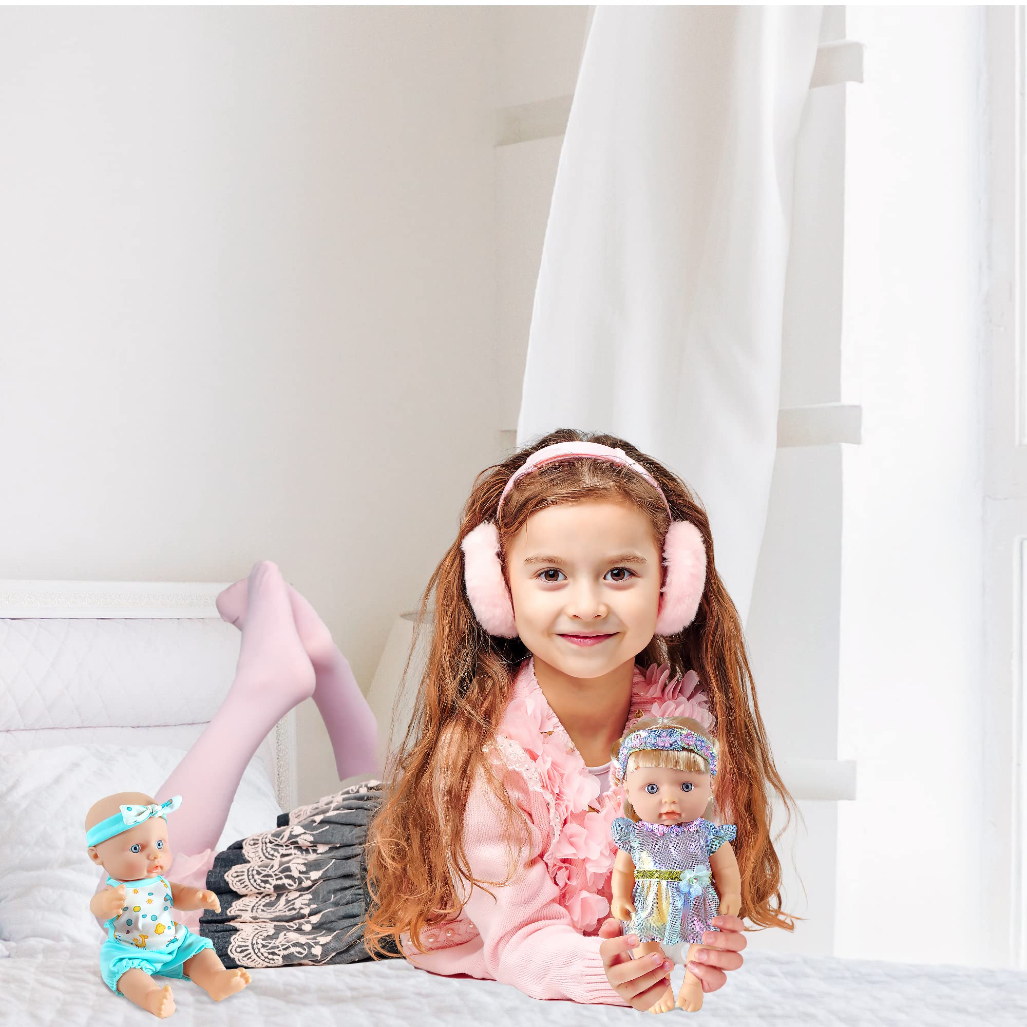 WONDOLL creative dress changes inspire storytelling and role-play adventures