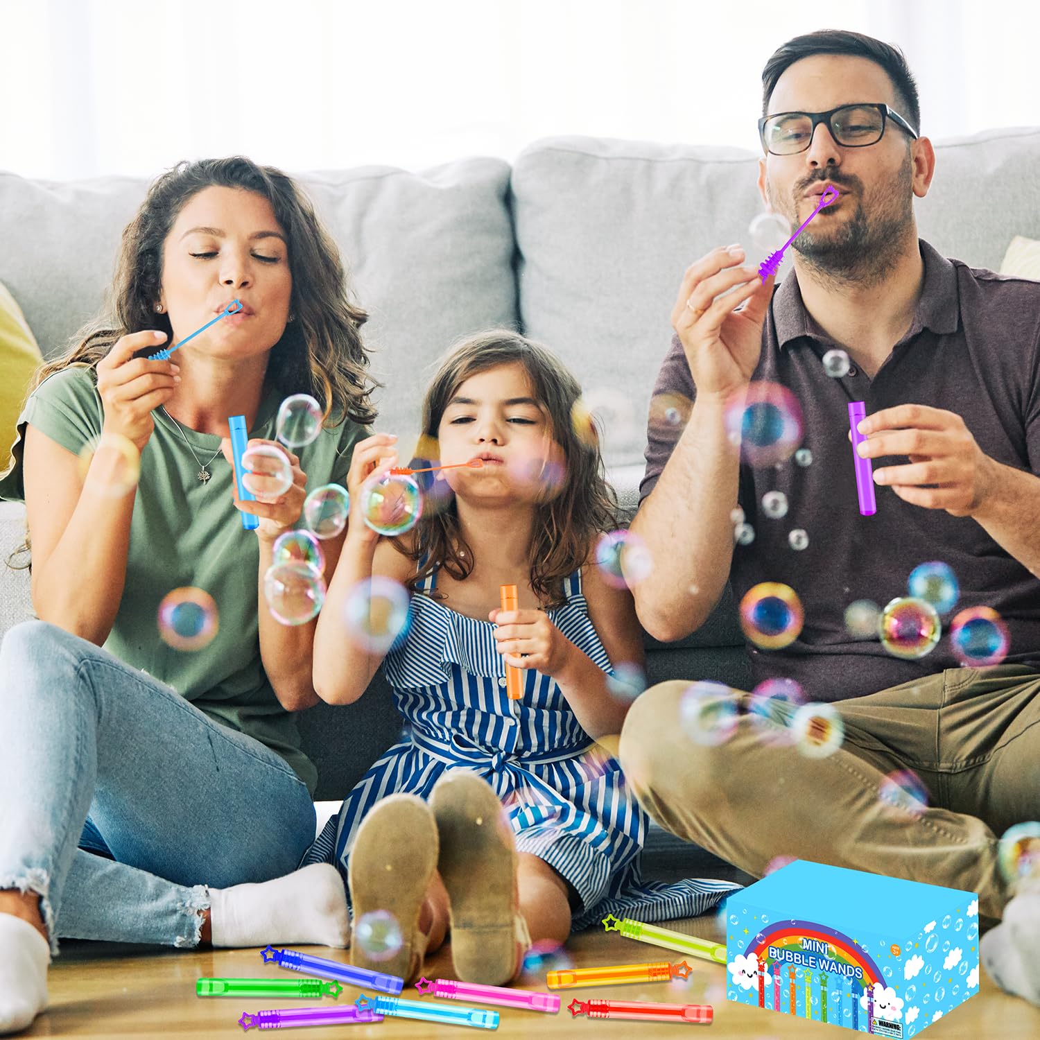 Wondrus 4.2-inch bubble wand for precise, kid-friendly bubble fun.