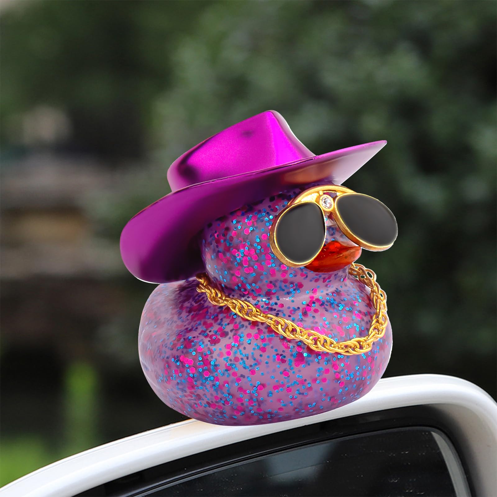 Wonuu rubber duck necklace accessory for customizable car display.