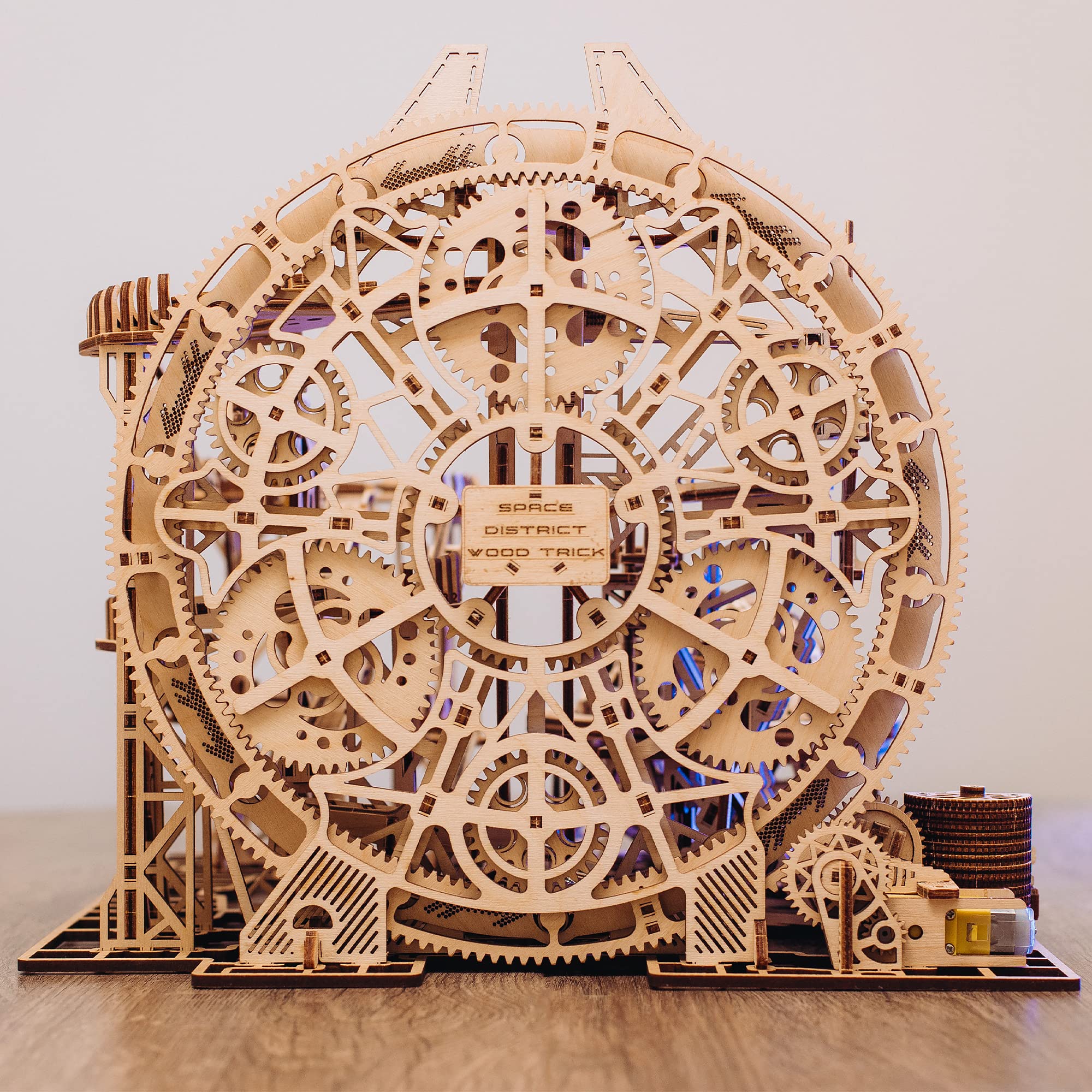 Wood Trick large 15x12.6x14.4 inch model for immersive building