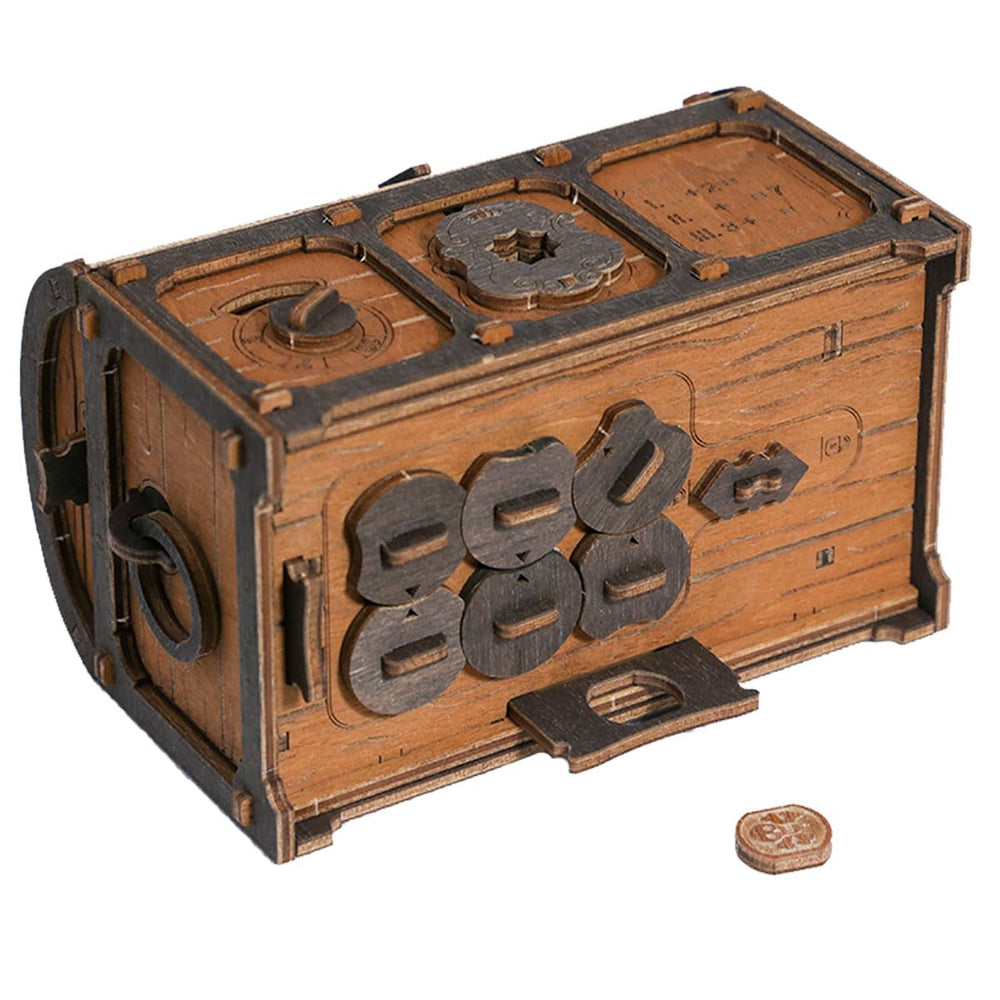 WOODEN.CITY gift-ready packaging makes a thoughtful, reusable present.