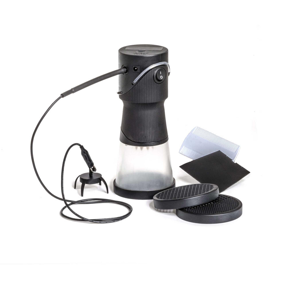 Woodland Scenics FS639 Static King Black applicator for safe, efficient static grass application.