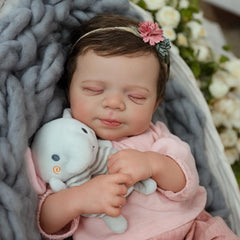 WOOROY Reborn Doll hands and feet detail evoke authentic newborn textures