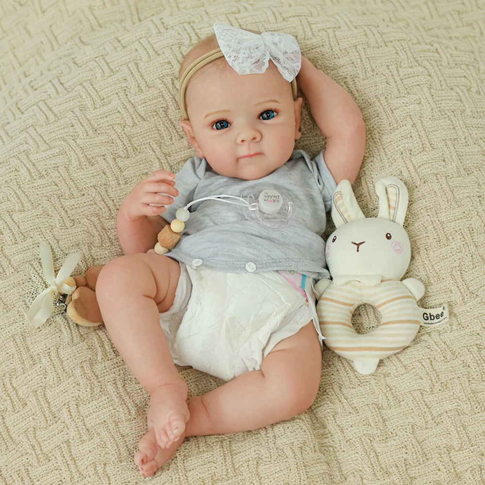 WOOROY Soft lifelike skin texture supports comforting hugs and authentic interactions.