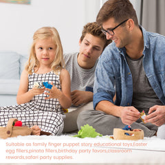 Woozettn elastic-band secure-fit puppets stay in place during use.