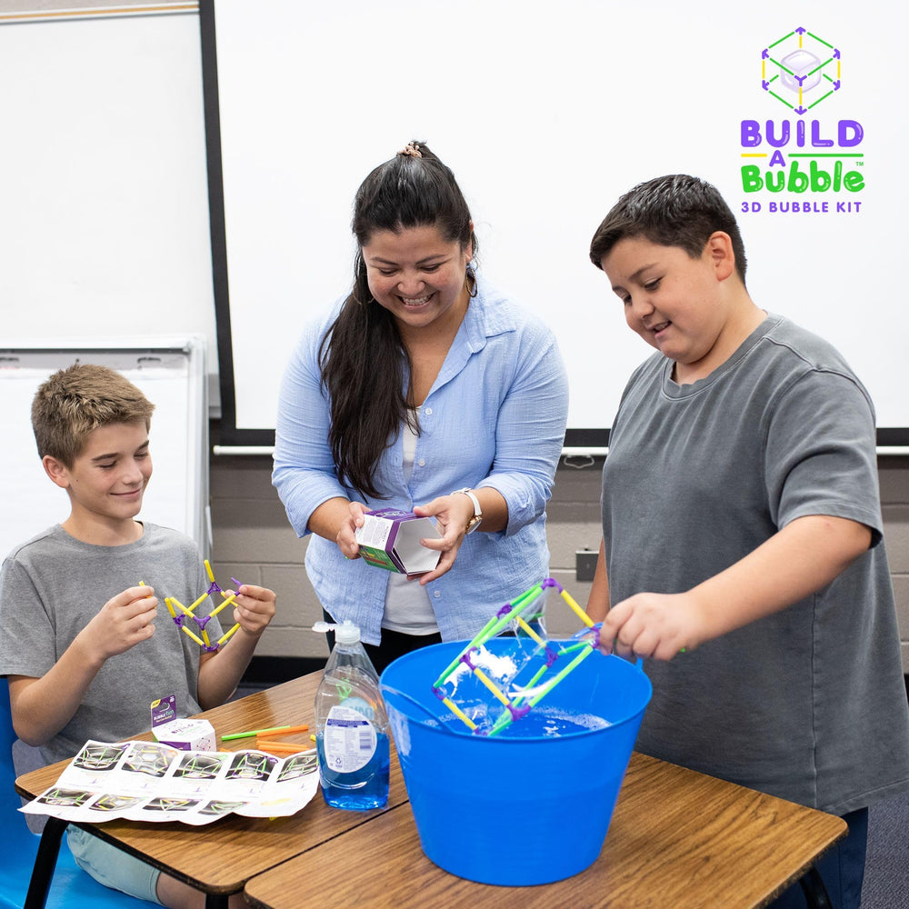 WOWMAZING Build-A-Bubble hexagon assembly highlighting problem solving