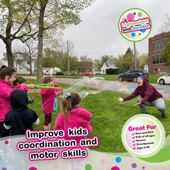 WOWMAZING large bubble blower with durable design for repeated outdoor use.