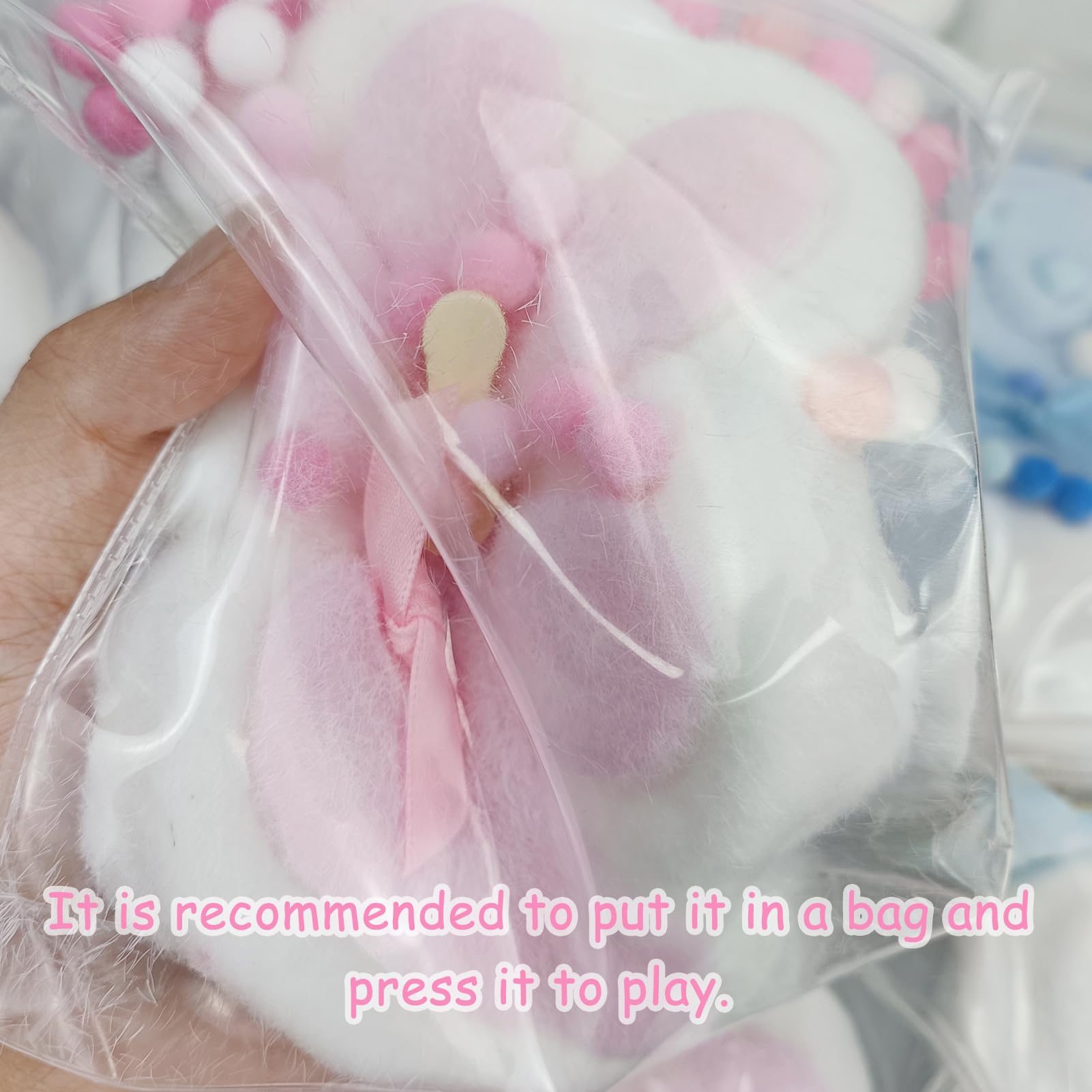 WOWNOVA Cat Paw Squeeze bounce design supports lively tactile play