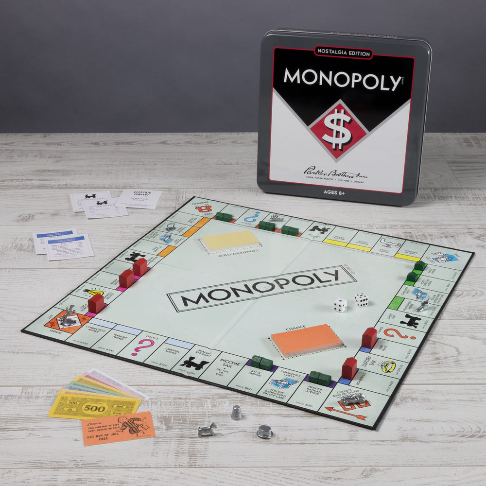 Built-in banker's tray keeps money and deeds neatly organized.
