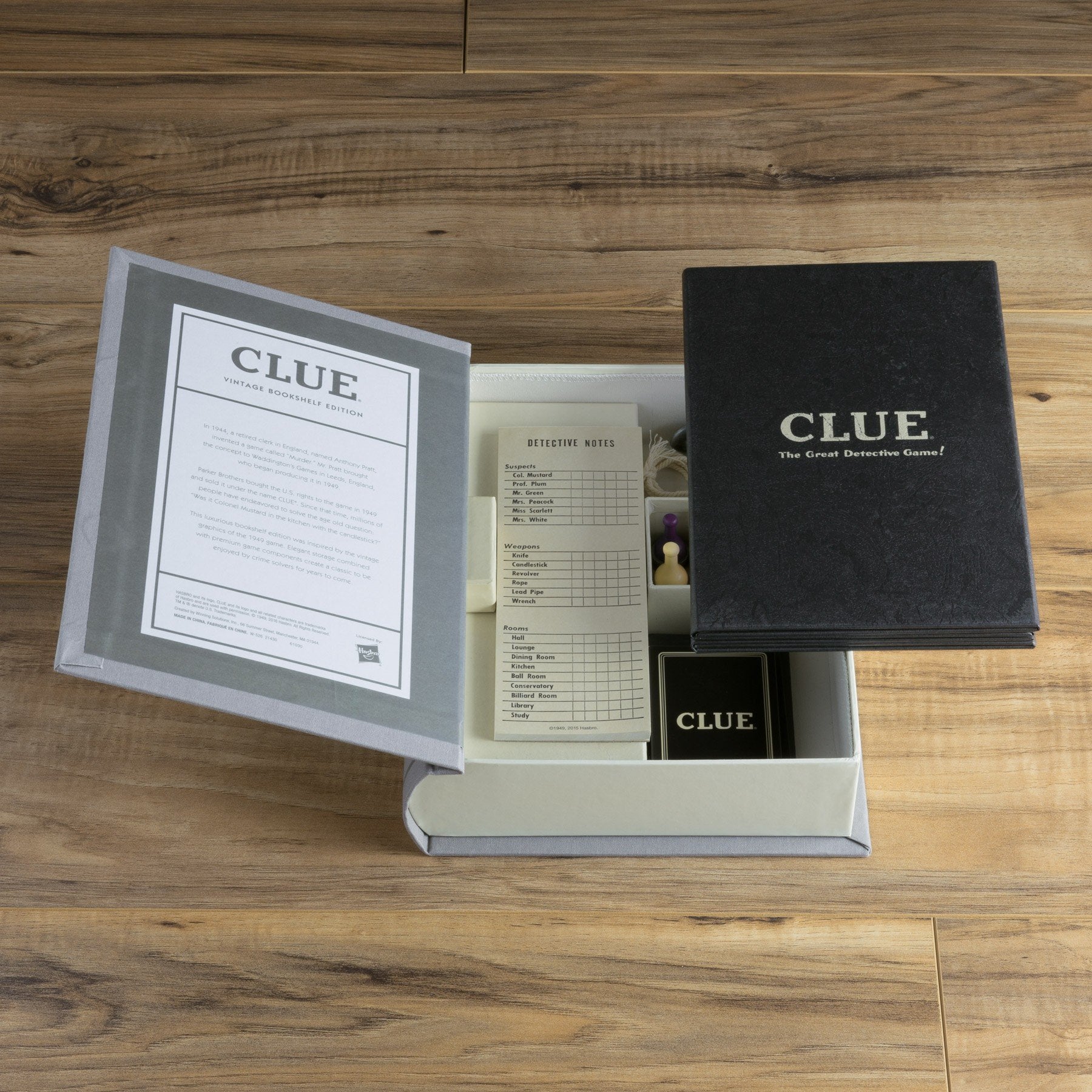 WS Game Company accessories neatly arranged in shelf-style packaging for quick setup.