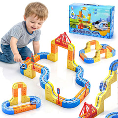 WUPIOS electric train set showing cubes and track assembly for imaginative play