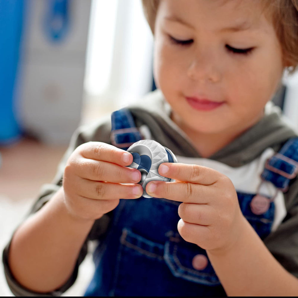 WUQID Orbiit Ball Toy highlighting color sensitivity during play
