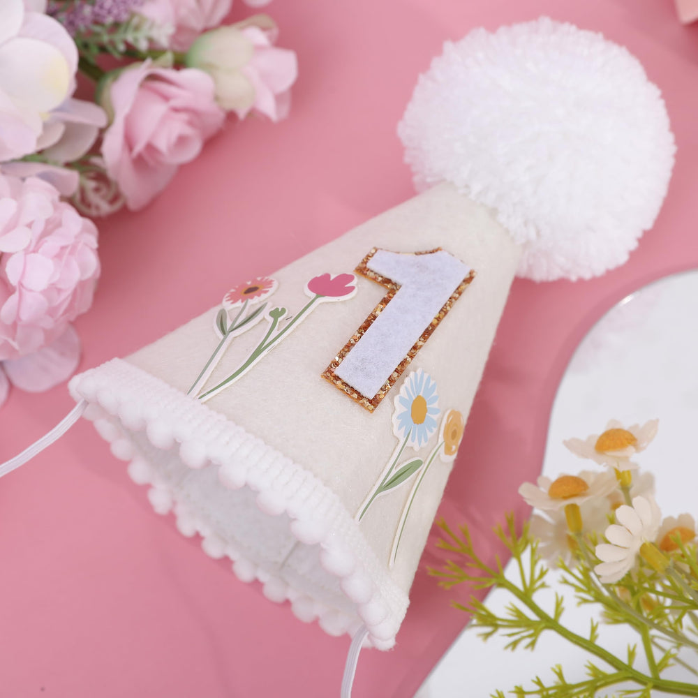 WUTKYAX Cake-table floral accent to elevate celebration visuals