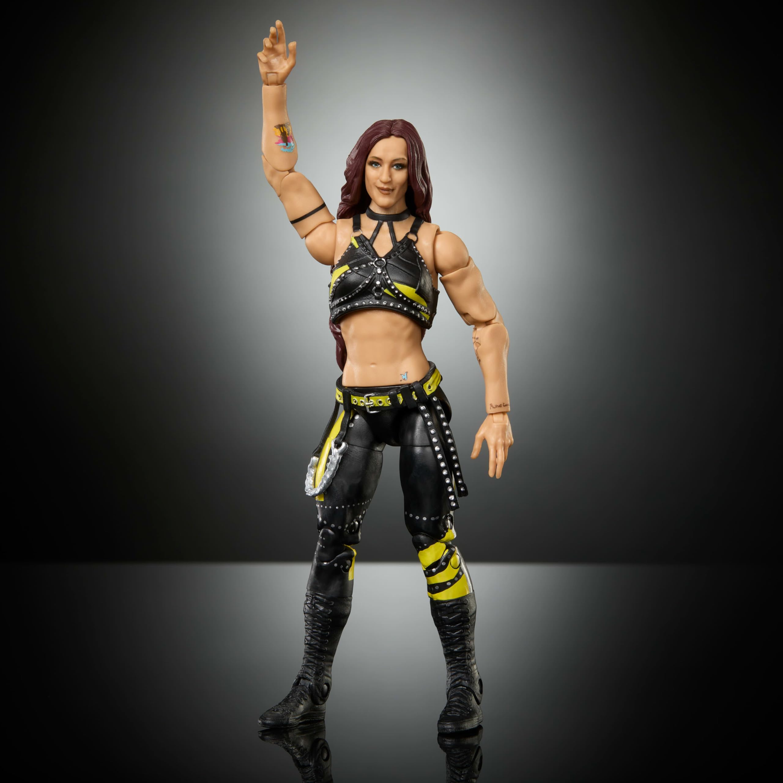 WWE Alba Fyre Elite figure with swappable hands for varied action