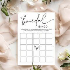 Wybgno minimalist white wedding supplies featuring clean lines suitable for stylish party activities.