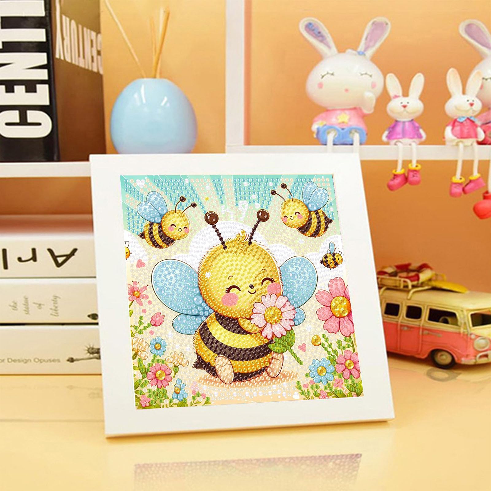 xackcme Bee Diamond Art frame detail, sturdy support for finished artwork.