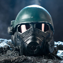 Nexthops resin full head mask close-up highlighting craftsmanship and comfort