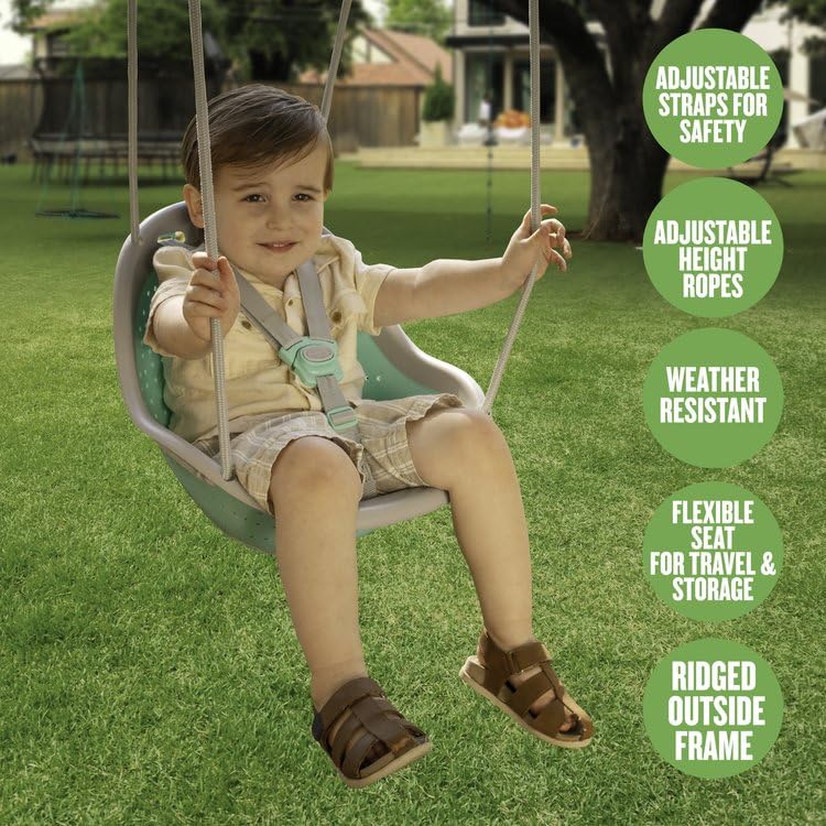 XDP Recreation Ease-Z-Adjust harness secures the child with easy buckling.