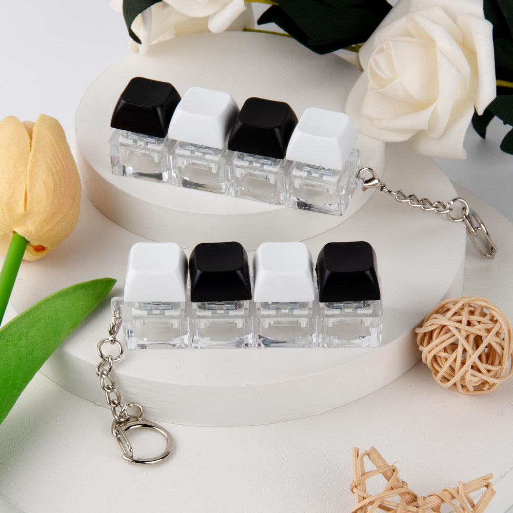 XiawaLangzhuo 4-in-1 keyboard fidget, a versatile gift option