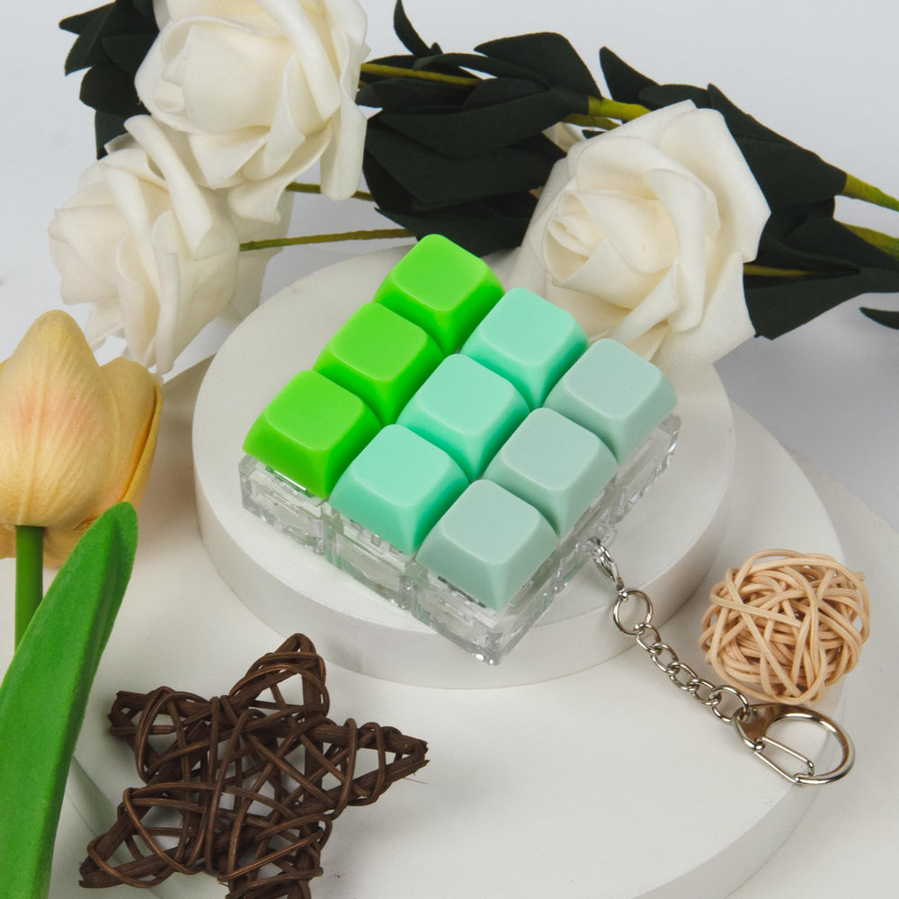 XiawaLangzhuo green keyboard fidget toy on desk decor setup