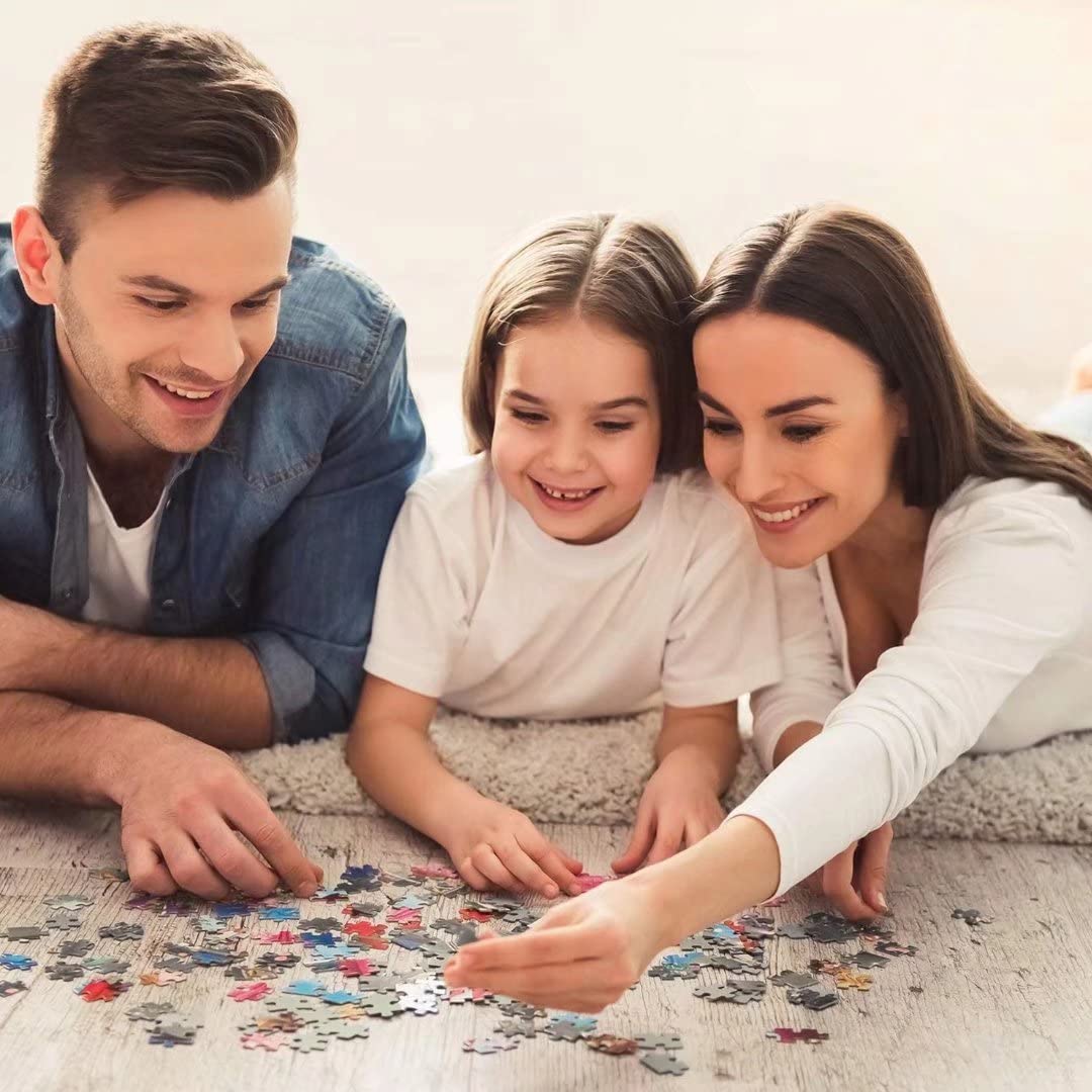 Xiddxu family puzzle for group fun and collaborative learning.