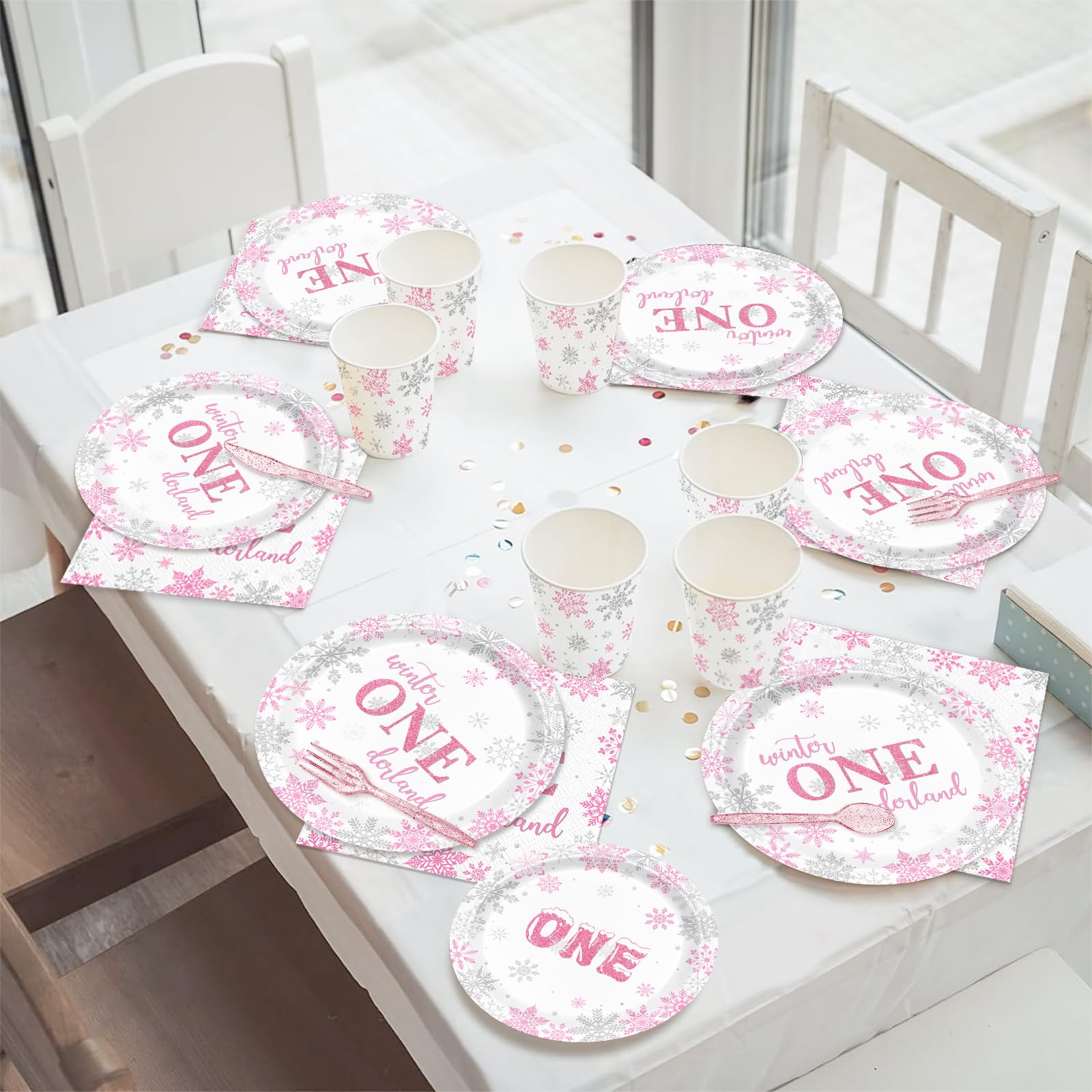 XIENBLOC winter onederland pink cutlery for convenient party dining