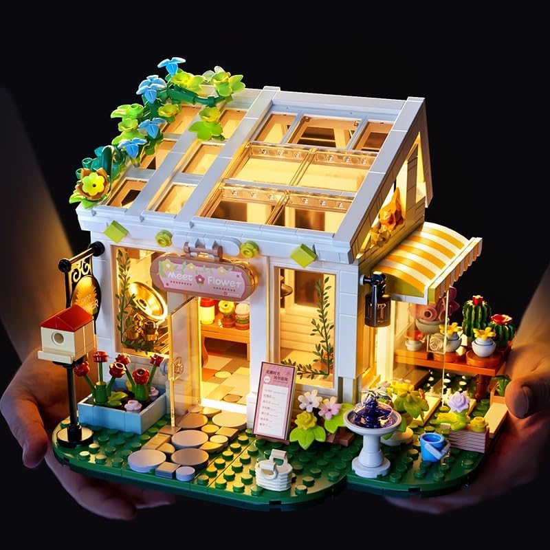 Xingya youpin Flowers House Building Set florals and bicycles enhance garden charm.