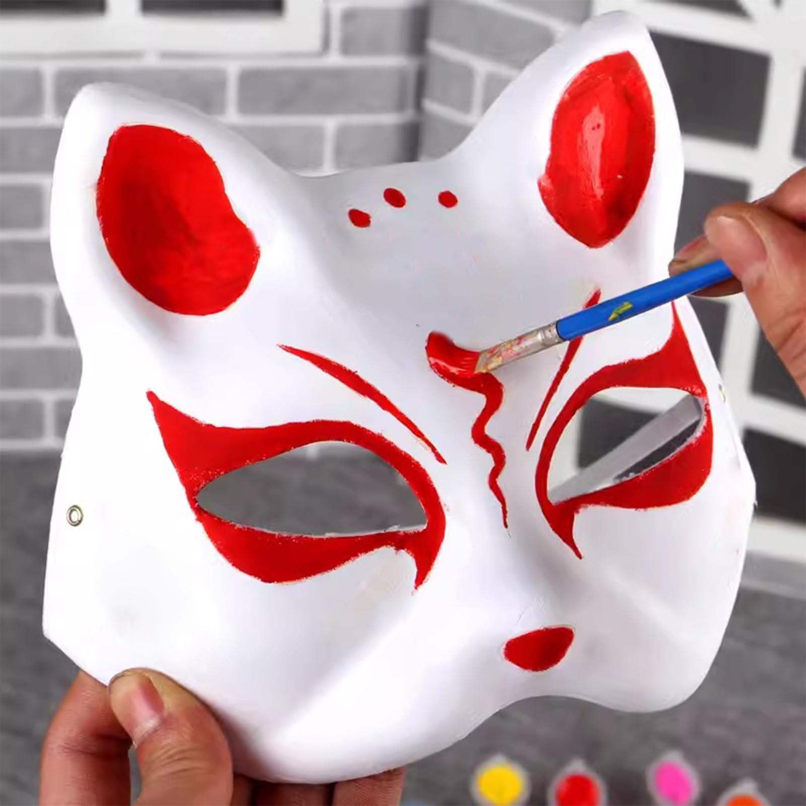 XIPEGPA cat mask DIY art supplies offer blank canvases for unique party decor.