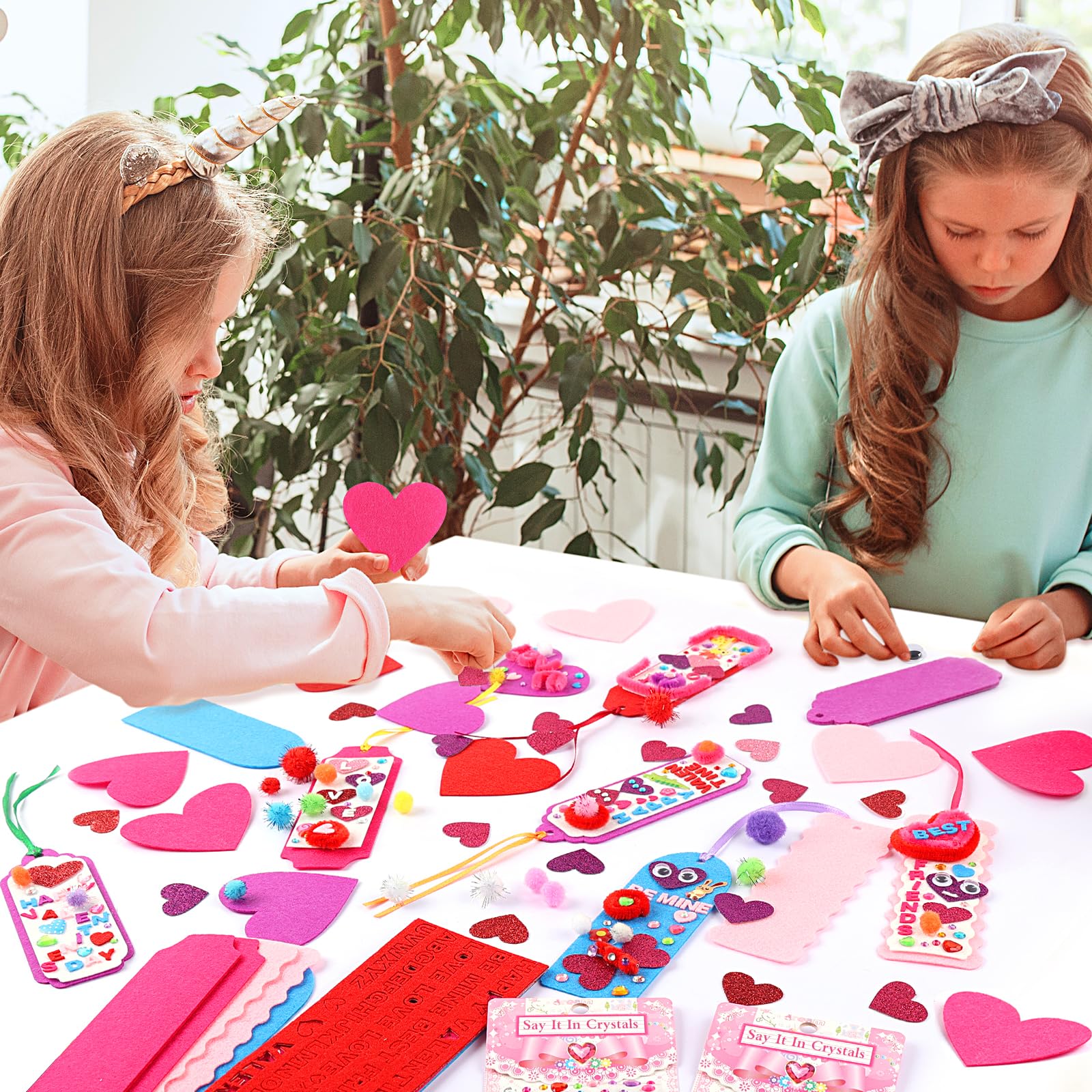 Yafeite Valentine kit twisting bars — easy-to-use embellishments for kids
