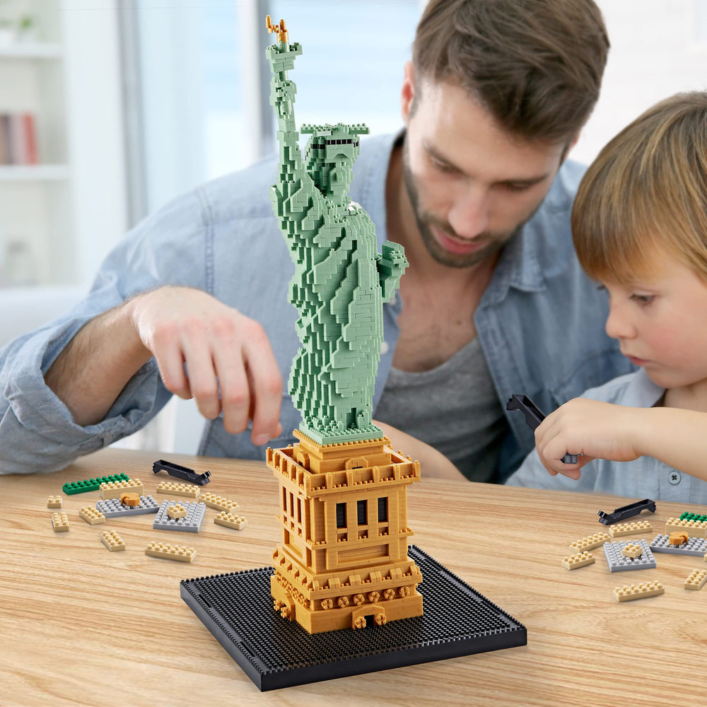 YaJie Statue of Liberty in living space inspires conversation and decorative interest.