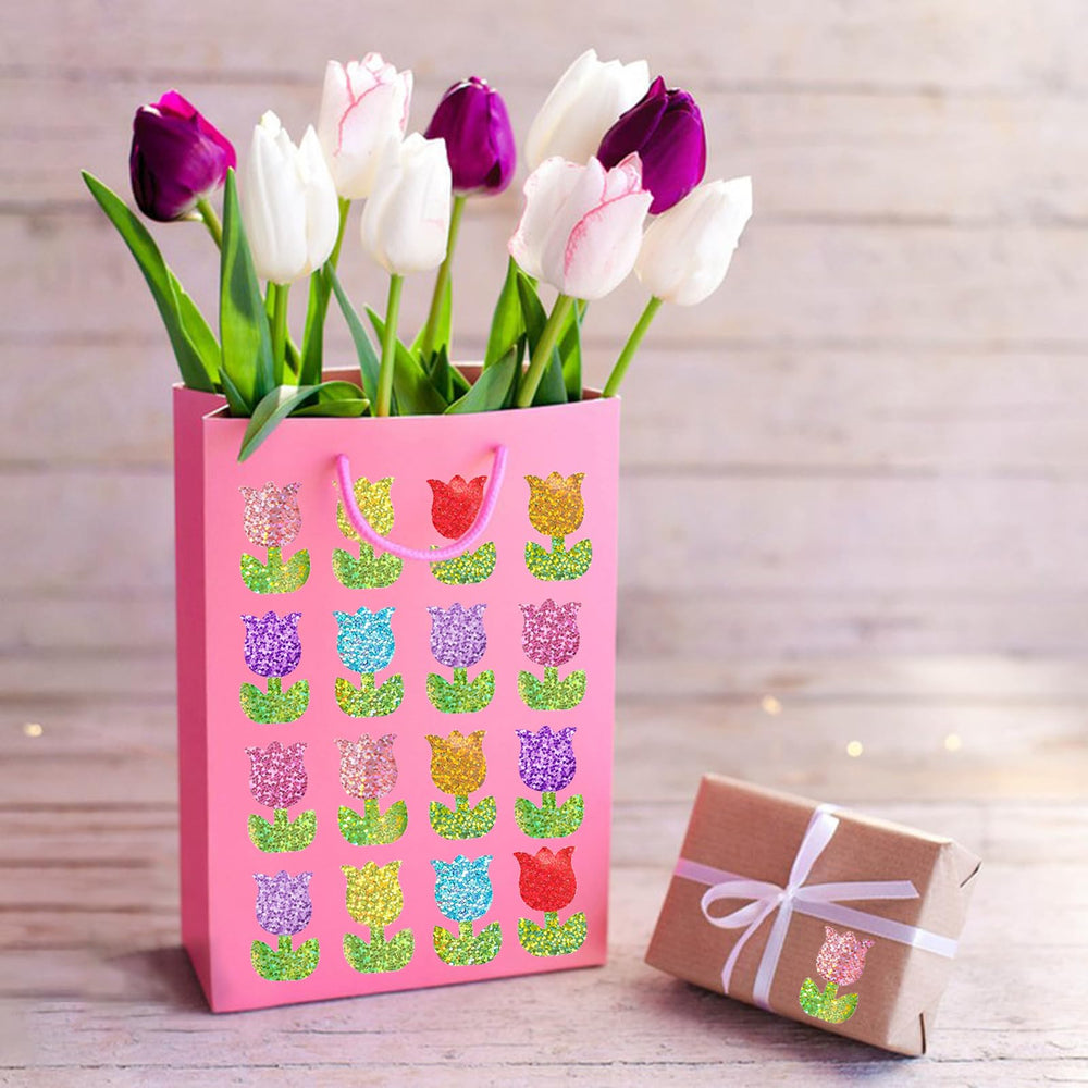 YCDMLJC tulip stickers decorate envelopes and gift boxes beautifully.