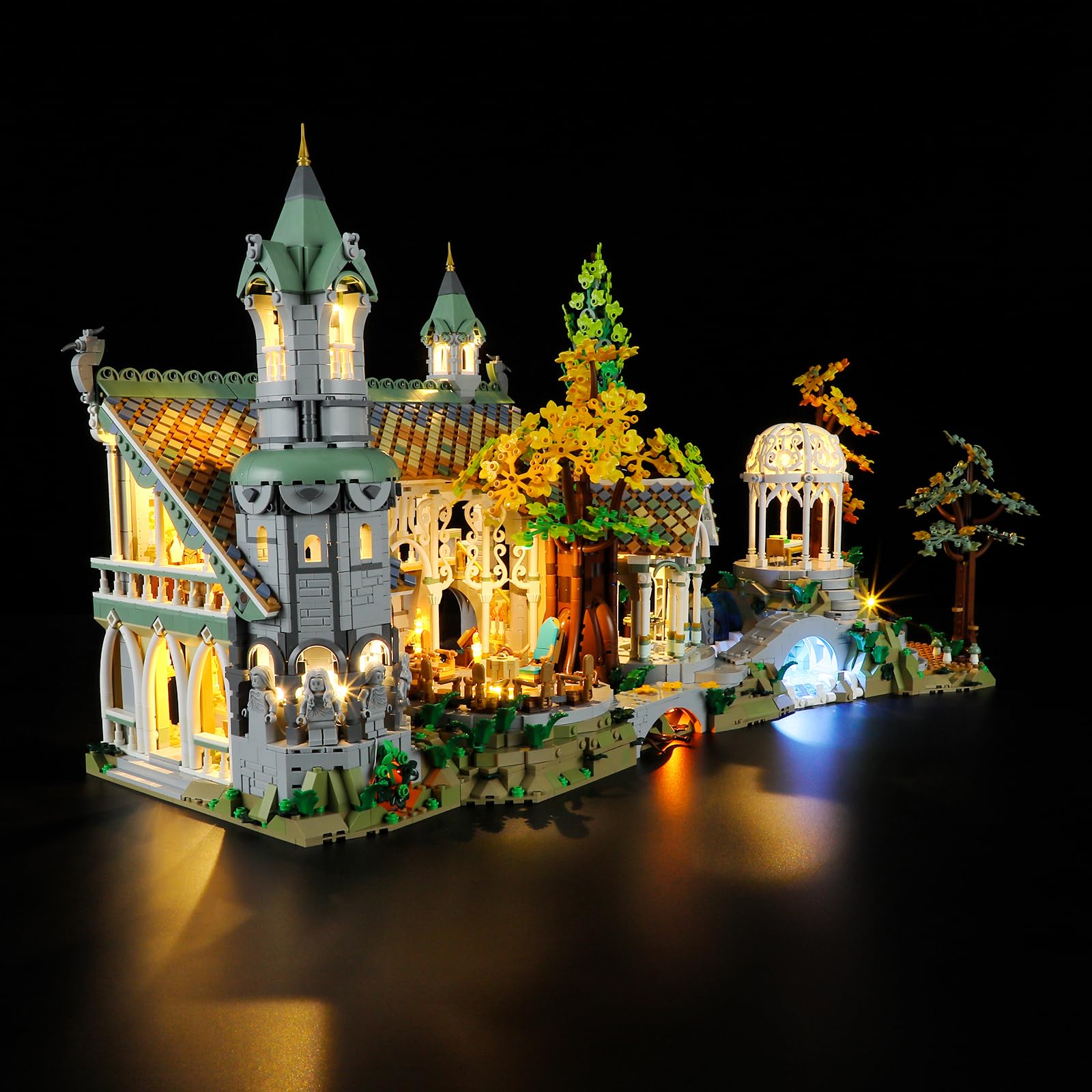 YEABRICKS museum-grade LEDs provide eye-friendly illumination for extended display.