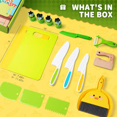 Yeeammk rolling pin and cookie cutters for budding bakers.
