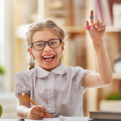 Yeetec sensory rings in random colors help spark creativity during classes or meetings.