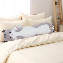 Yeqivo warm gift idea cat plush pillow suitable for kids, partners, and friends