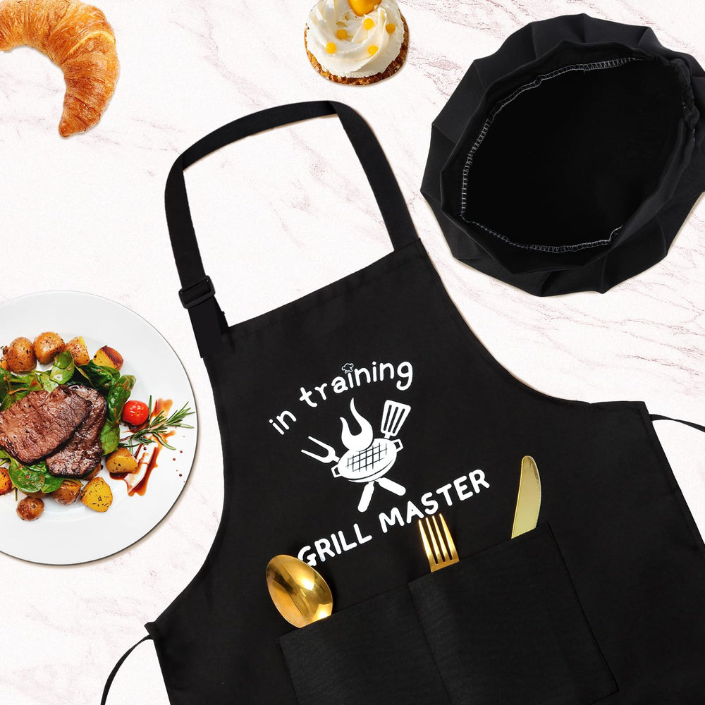 YFDFFSDCY apron with two pockets for utensils and art supplies.