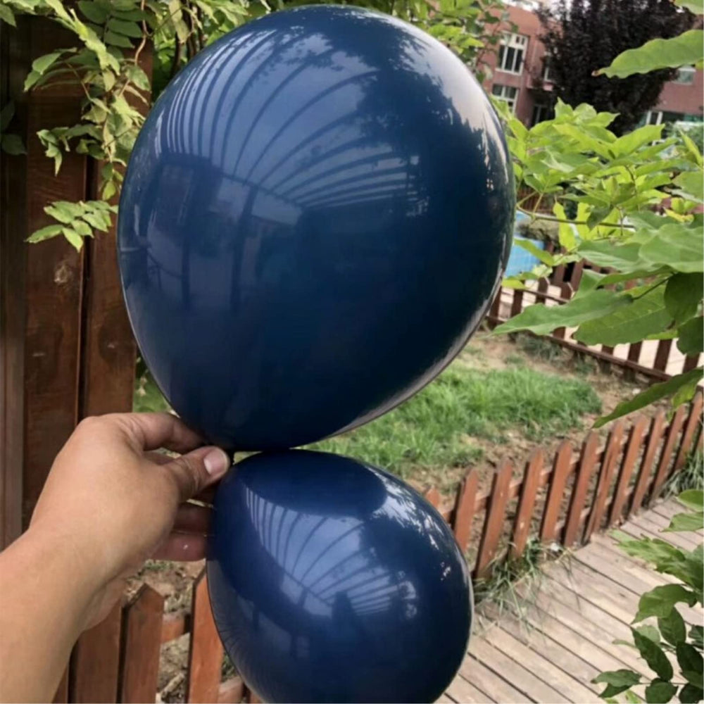 YicUik navy blue color adds elegance to themed decor.