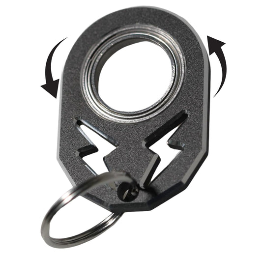 YIPUKIYI keychain spinner front view in black showing compact design for easy carry and focus