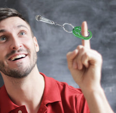 YIPUKIYI keychain spinner lightweight design ideal for daily carry