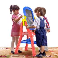 Magnetic chalkboard and whiteboard on Ylovetoys easel enables shared play