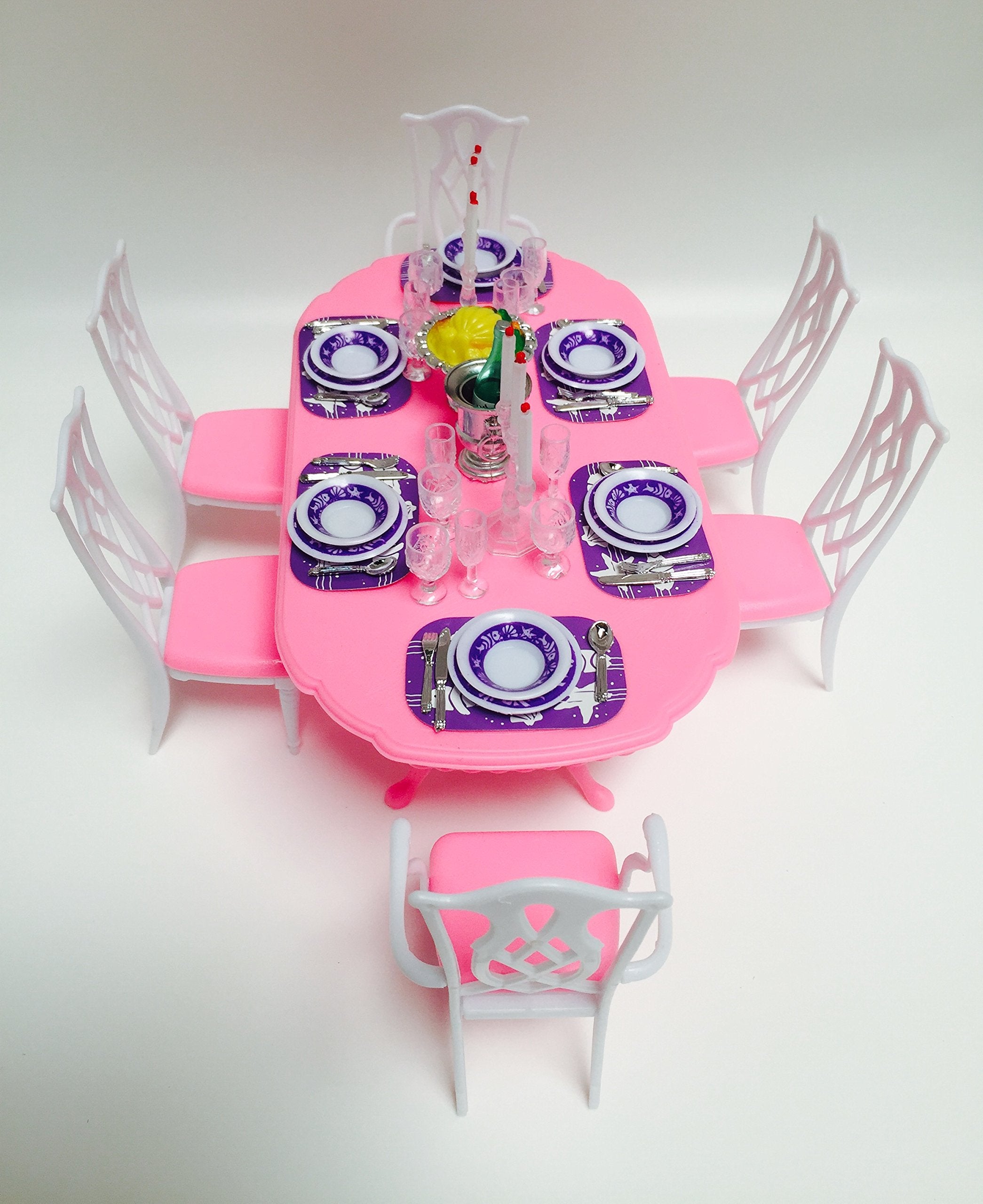 YMCtoys My Fancy Life purple-trim plates enhance refined miniature table displays.
