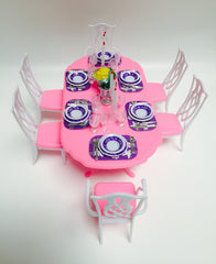 YMCtoys My Fancy Life purple-trim plates enhance refined miniature table displays.
