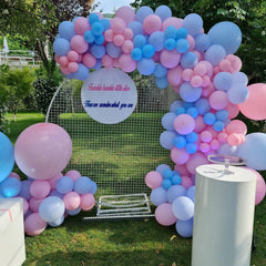 YMSZ birthday party decor with pink blue balloons for festive celebrations.