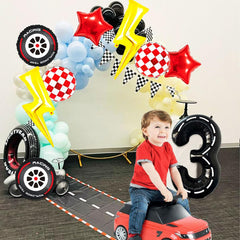 YNITSED Straw and ribbon set keeps balloons organized for quick setup