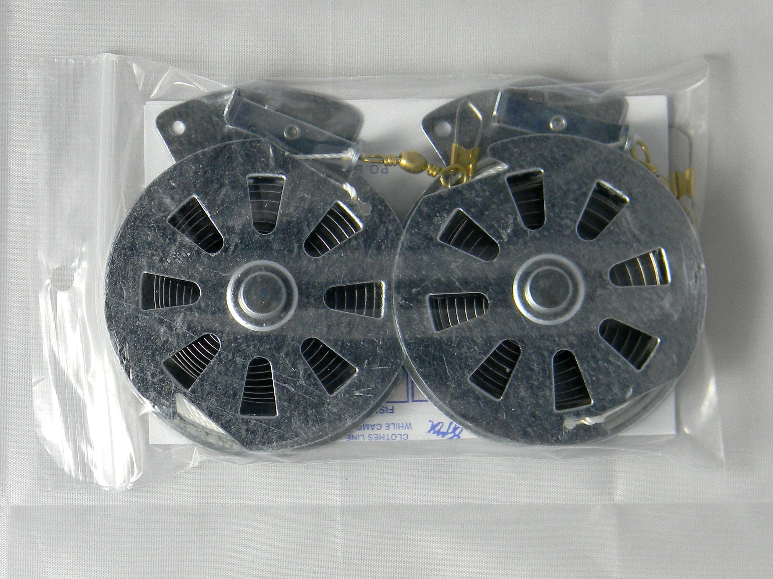 Yo Yo Reel attached to dock or shore for convenient positioning