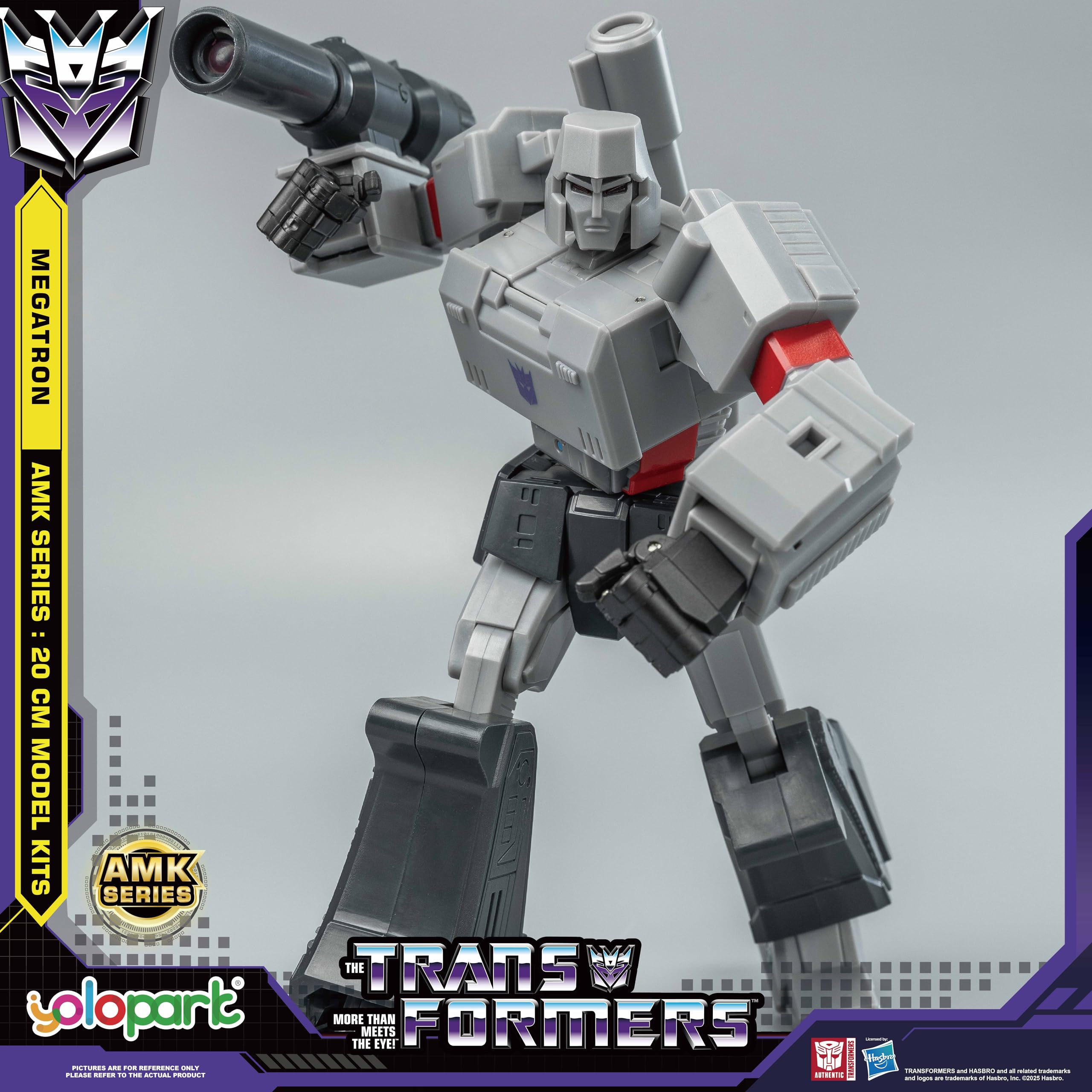 YOLOPARK Fully articulated figures offer dynamic pose options.
